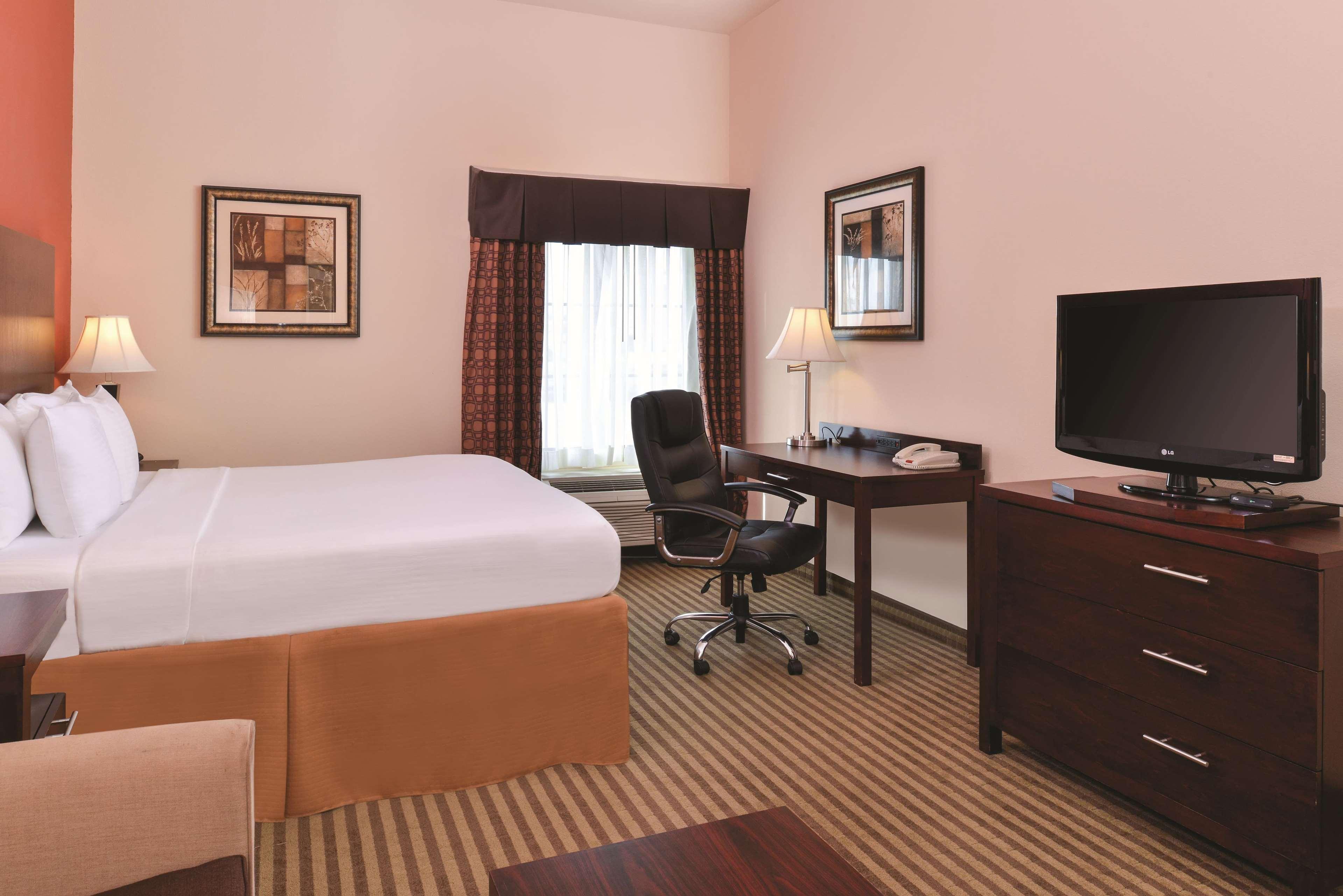 Hotel La Quinta By Wyndham Woodward Esterno foto
