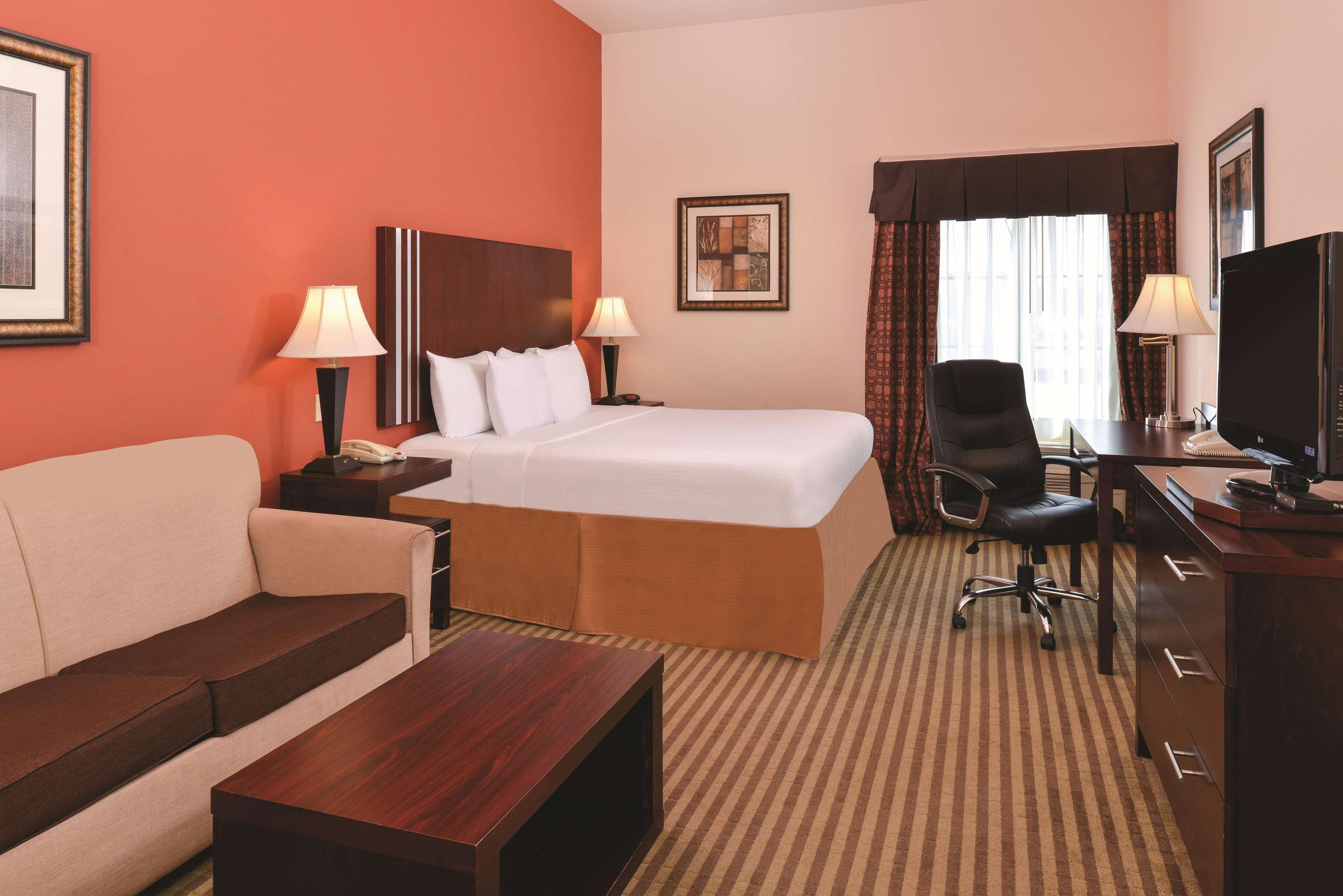 Hotel La Quinta By Wyndham Woodward Esterno foto